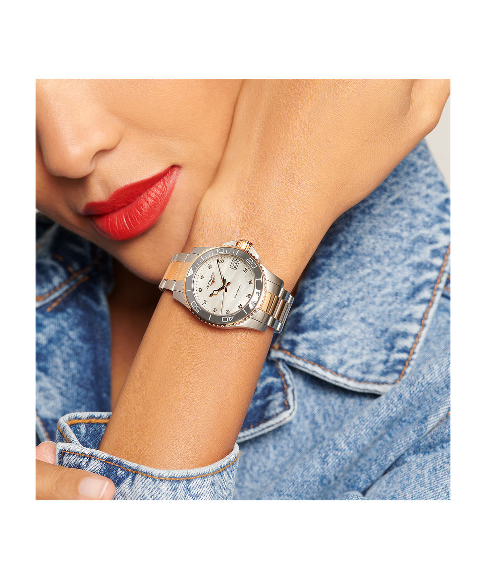 Longines Hydroconquest 32mm Madreperla e Diamanti Lunetta Ceramica Acciaio Bicolore Rosa Quarzo L3.370.3.89.6 | 32 mm 37649 - Longines Hydroconquest 32mm Madreperla e Diamanti Lunetta Ceramica Acciaio Bicolore Rosa Quarzo